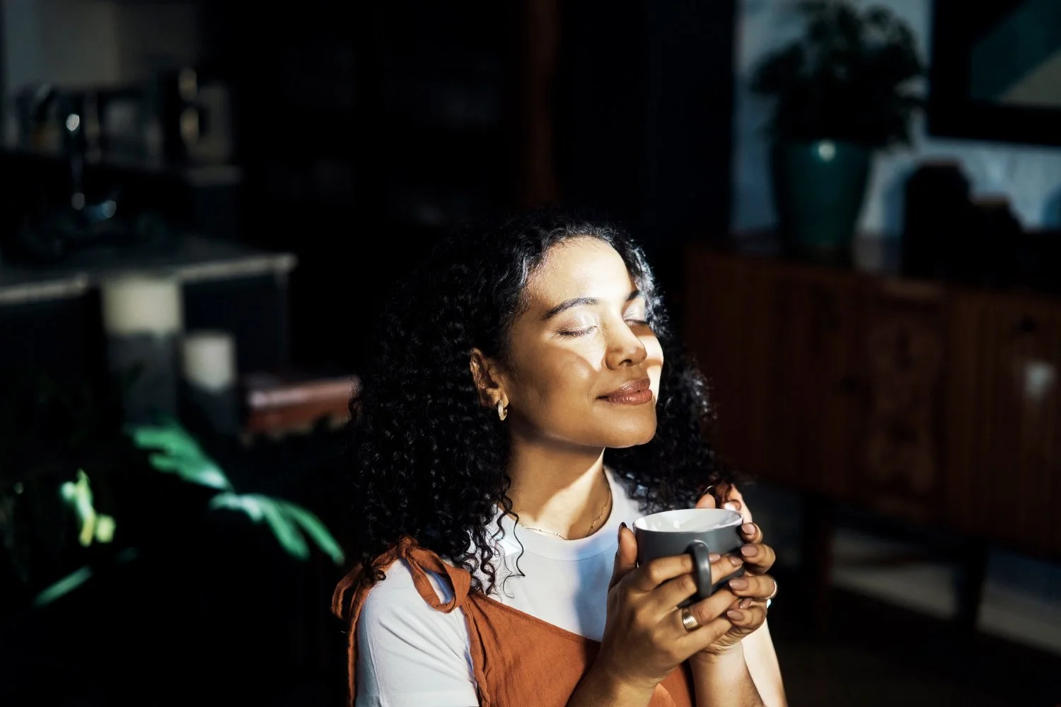 How Gratitude Practices Change Your Brain and Your Life